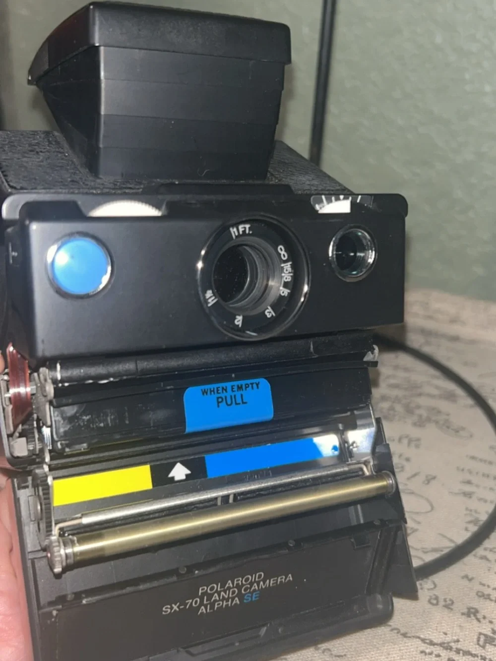 Polaroid SX-70 Land Camera Alpha in black with black case